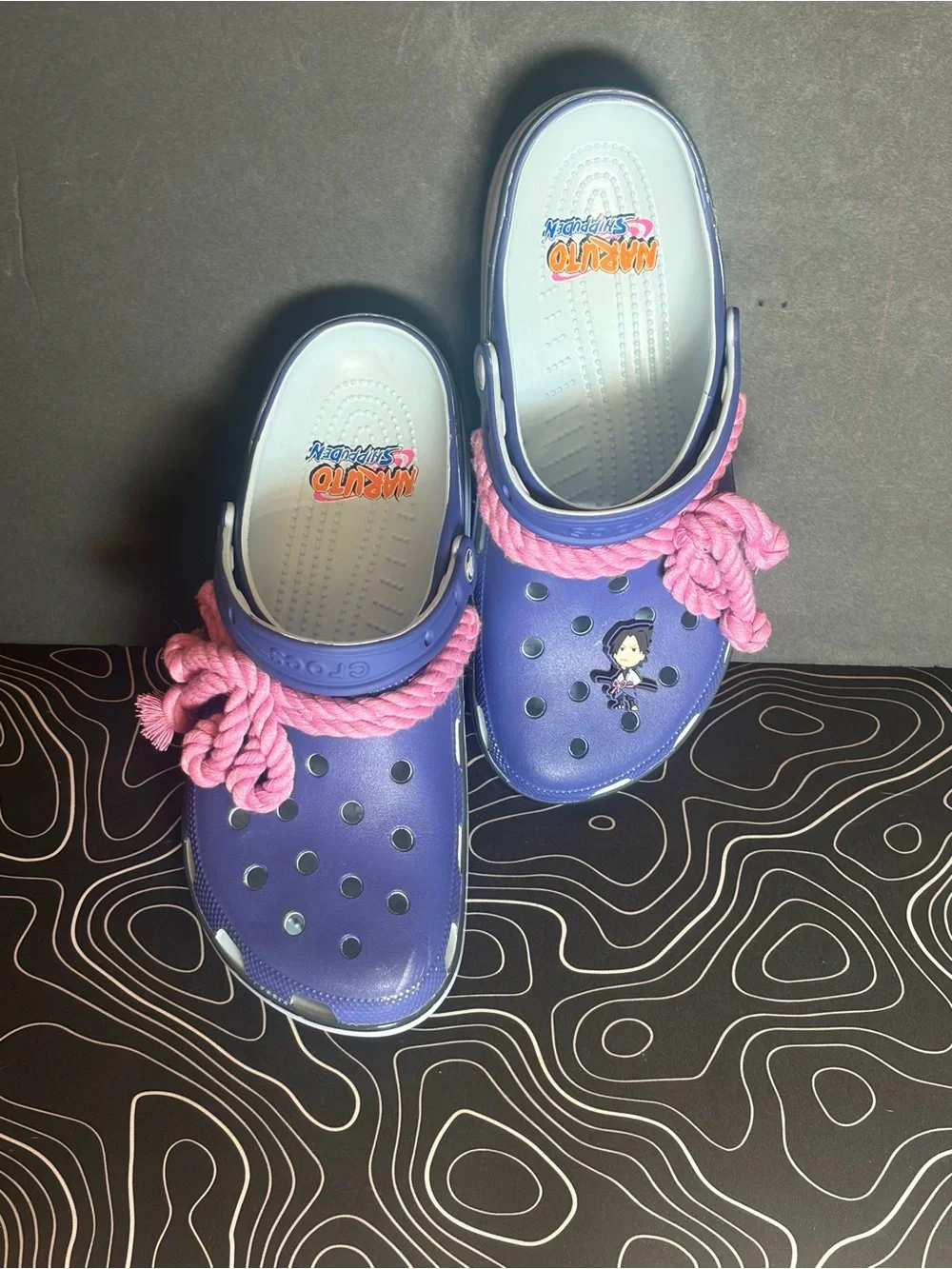 Crocs x Naruto Shippuden Sasuke Classic Clogs Purple M12 Jibbitz Rope